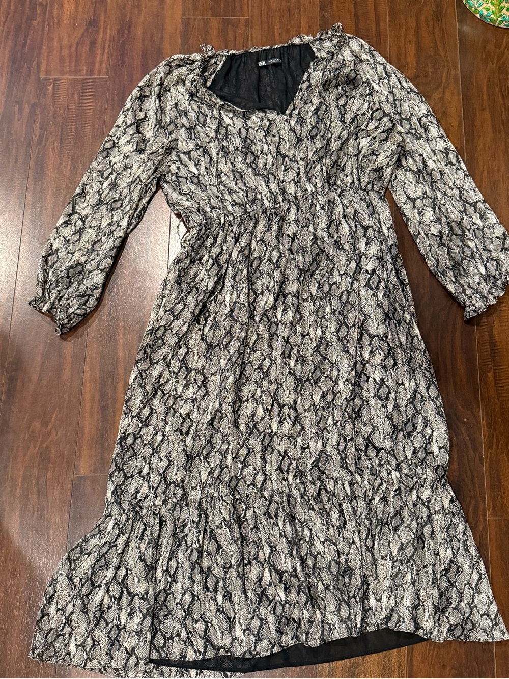 Zara Snake Print Long Sleeve Dress XL